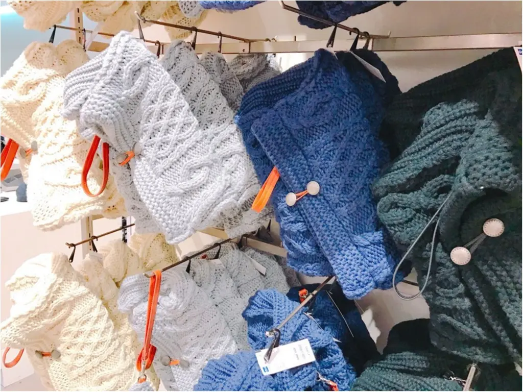 【GU】大人気で完売していた《ニットクラッチバッグ》を再入荷でGET♪_1