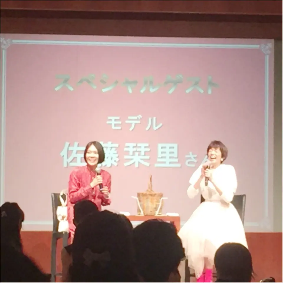 …ஐ 【MORE大女子会2017】なんとゲストは大人気の佐藤栞里ちゃん!!その模様を大公開っ☺︎♪ ஐ¨_11