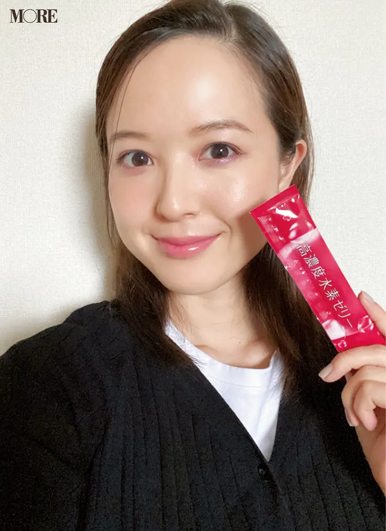 便秘や疲労回復に効果が期待できるという『高濃度水素ゼリー』をサッと摂取! ヘア&メイクアップアーティスト野口由佳さんのモーニングルーティン_4