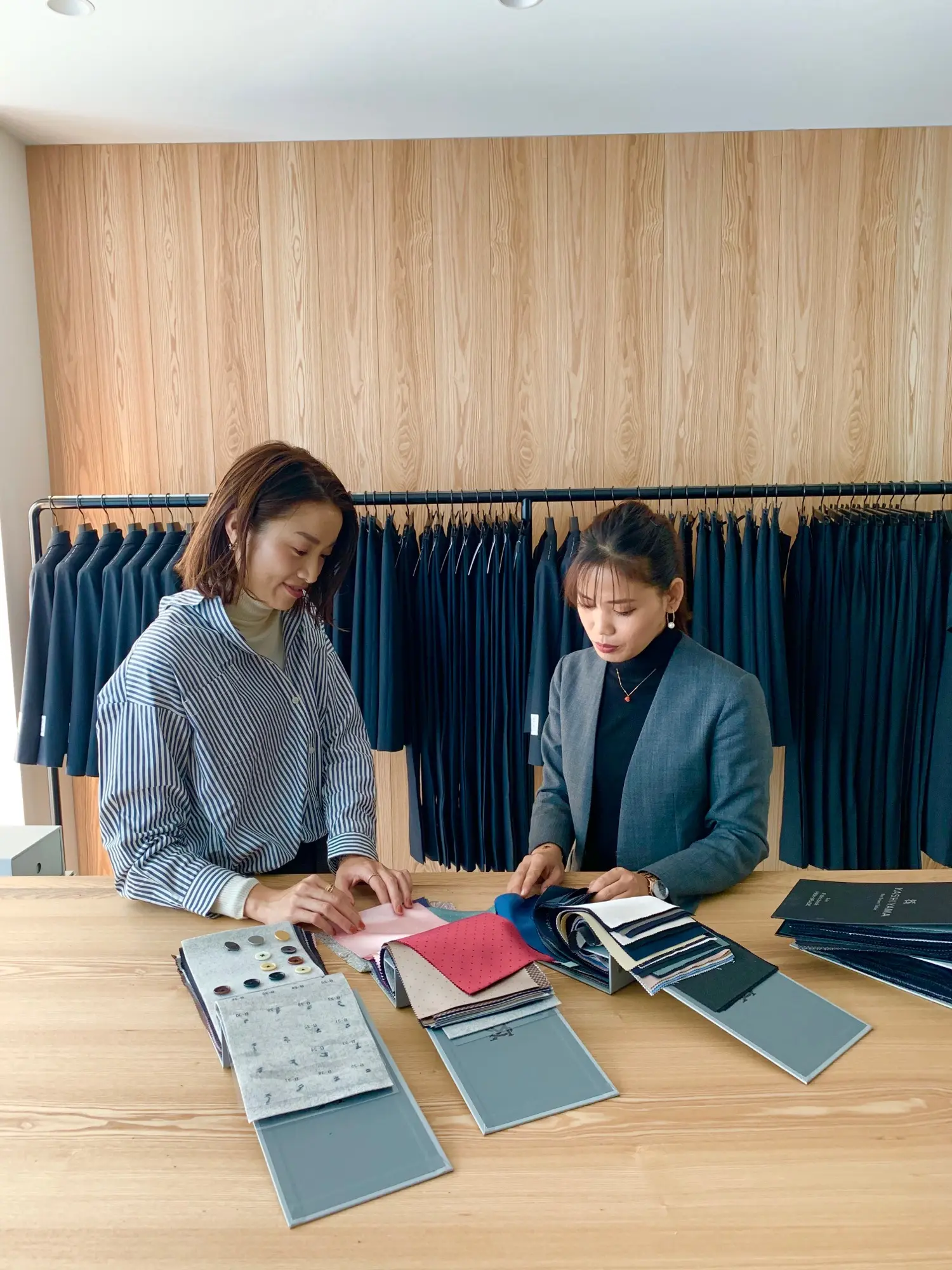 CMで話題沸騰中❤️《そのスーツ、どこの?》【KASHIYAMA the Smart Tailor】でオーダーメイドスーツ&シューズを作りました☻_3