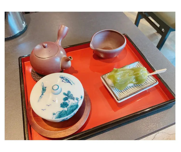 【亀さんのいる茶屋】新茶でホッと安らぐ_3