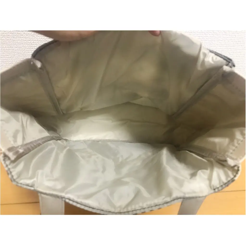 【MORE10月号】豪華付録!キルティング✖︎レザー調トートが「秋」を呼ぶ!_2