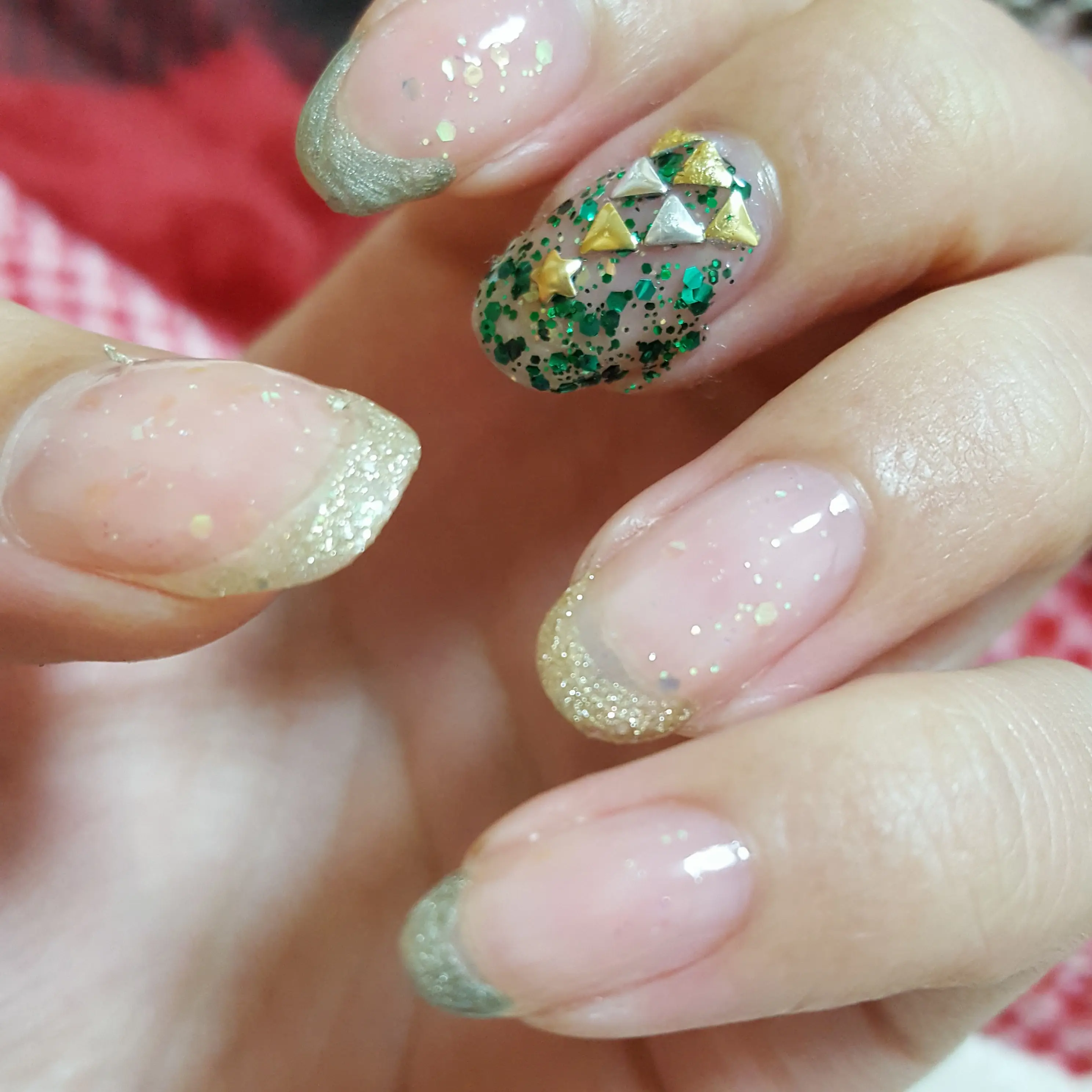 クリスマス週末3日間☆キラキラ輝くXmasイルミネーション風ネイル_1