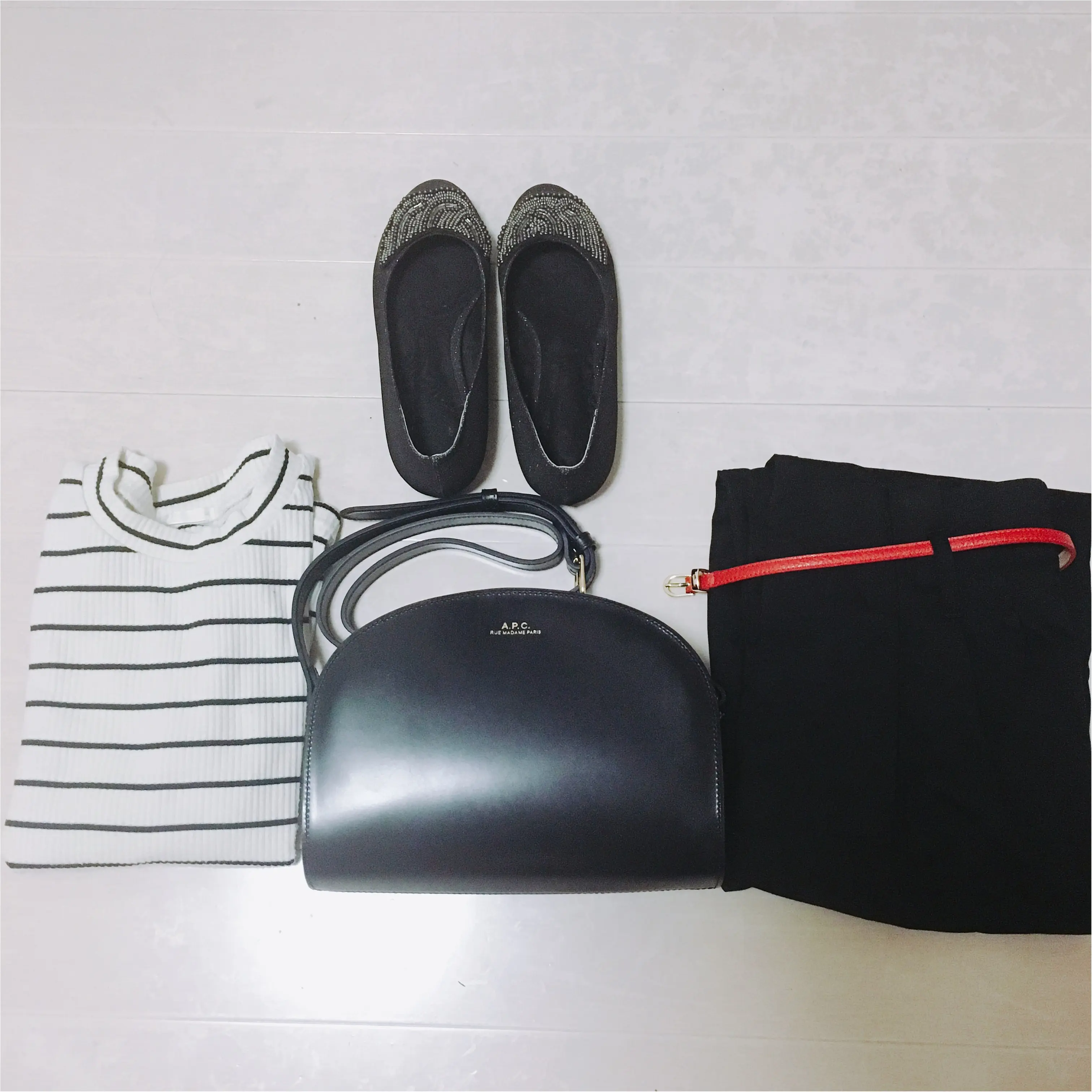 《30歳までに買い揃えたい世界の名品》いい女の必須アイテム!憧れのA.P.C.の"ハーフムーン"♡ _3