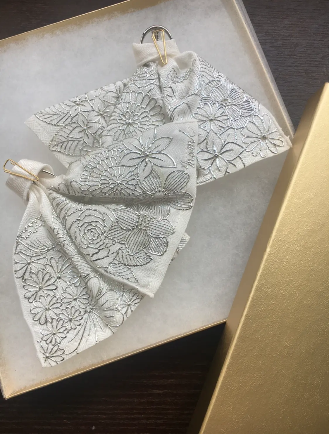 【イヤアクセ】伝統工芸×デッドストックシルク《renacnatta》の金彩イヤアクセが美しすぎる_2