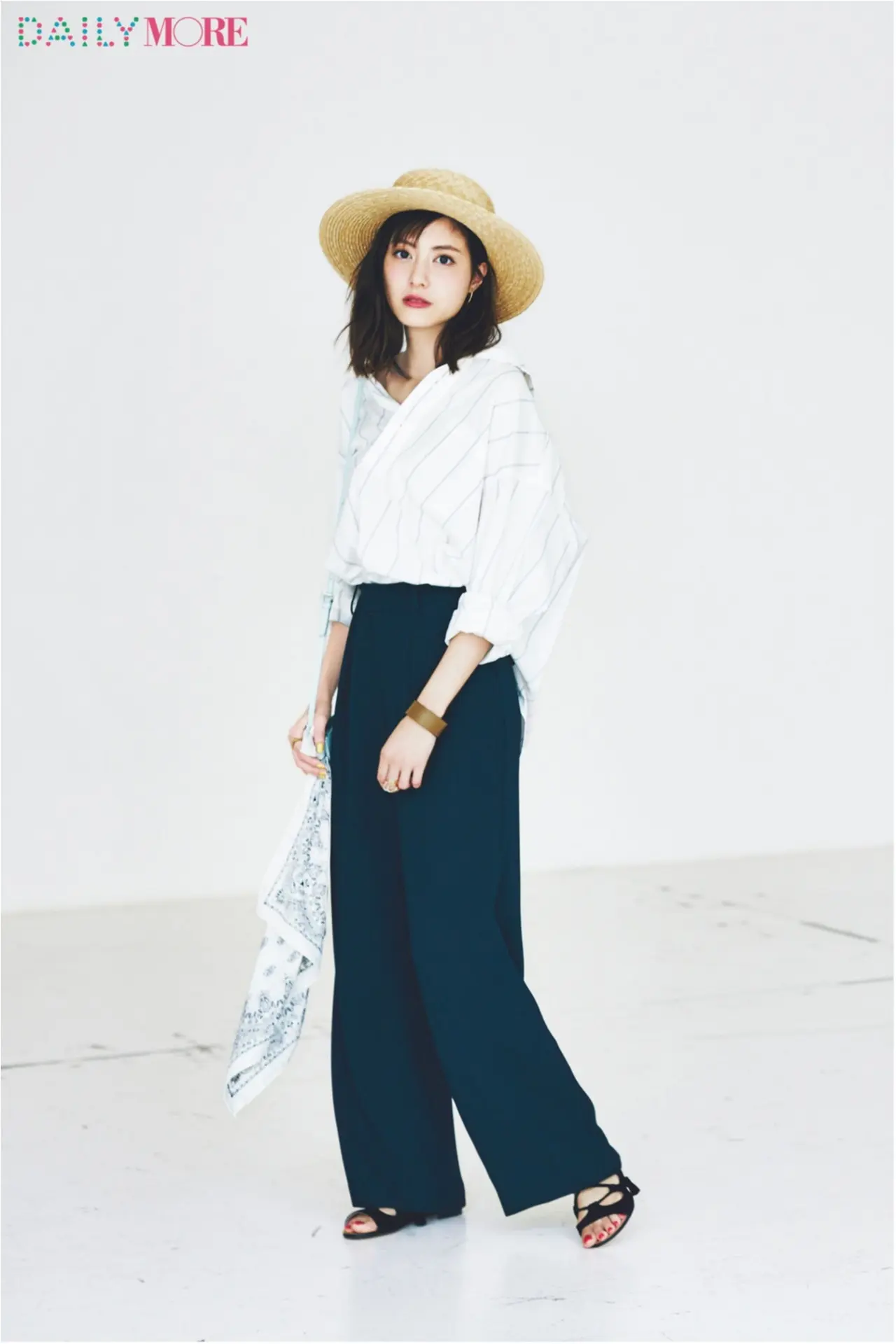 佐藤ありさの『ユニクロ』と、内田理央の「夏ブラ」に大注目! 今週の人気ランキングベスト3♡_2