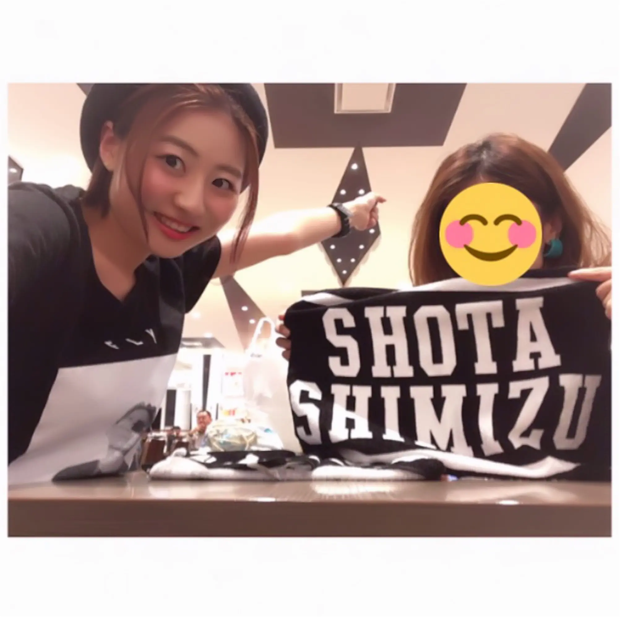 【8月後半まで絶賛ライブツアー中!】大好きで尊敬してやまないアーティストさんのLIVEに行ってまいりました♡_3