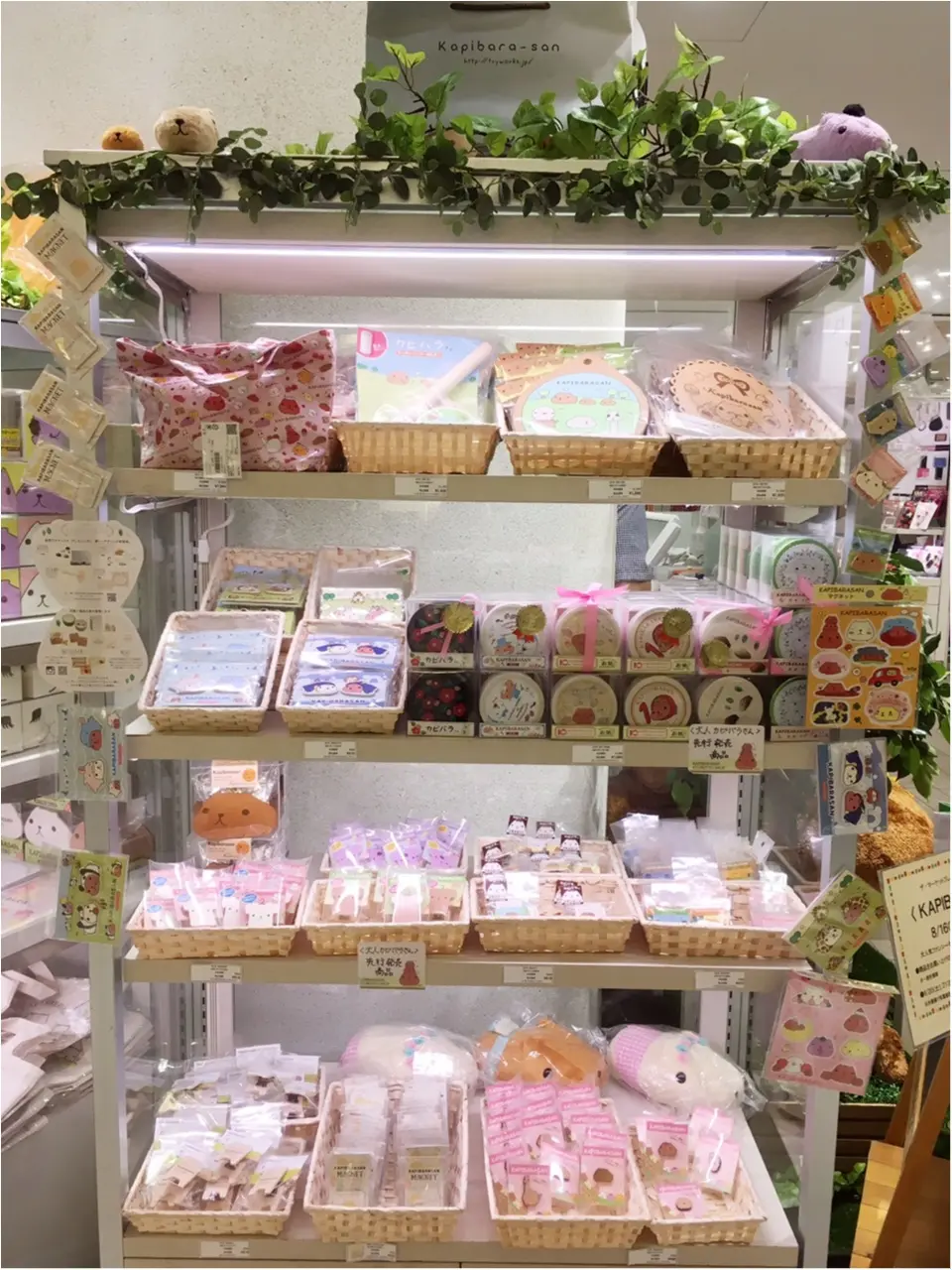 上下UNIQLOコーデ&こなれヘアーで…♡期間限定渋谷ヒカリエの『OTONAカピバラさん』ショップにgo(*´ ˘ `*)!_5