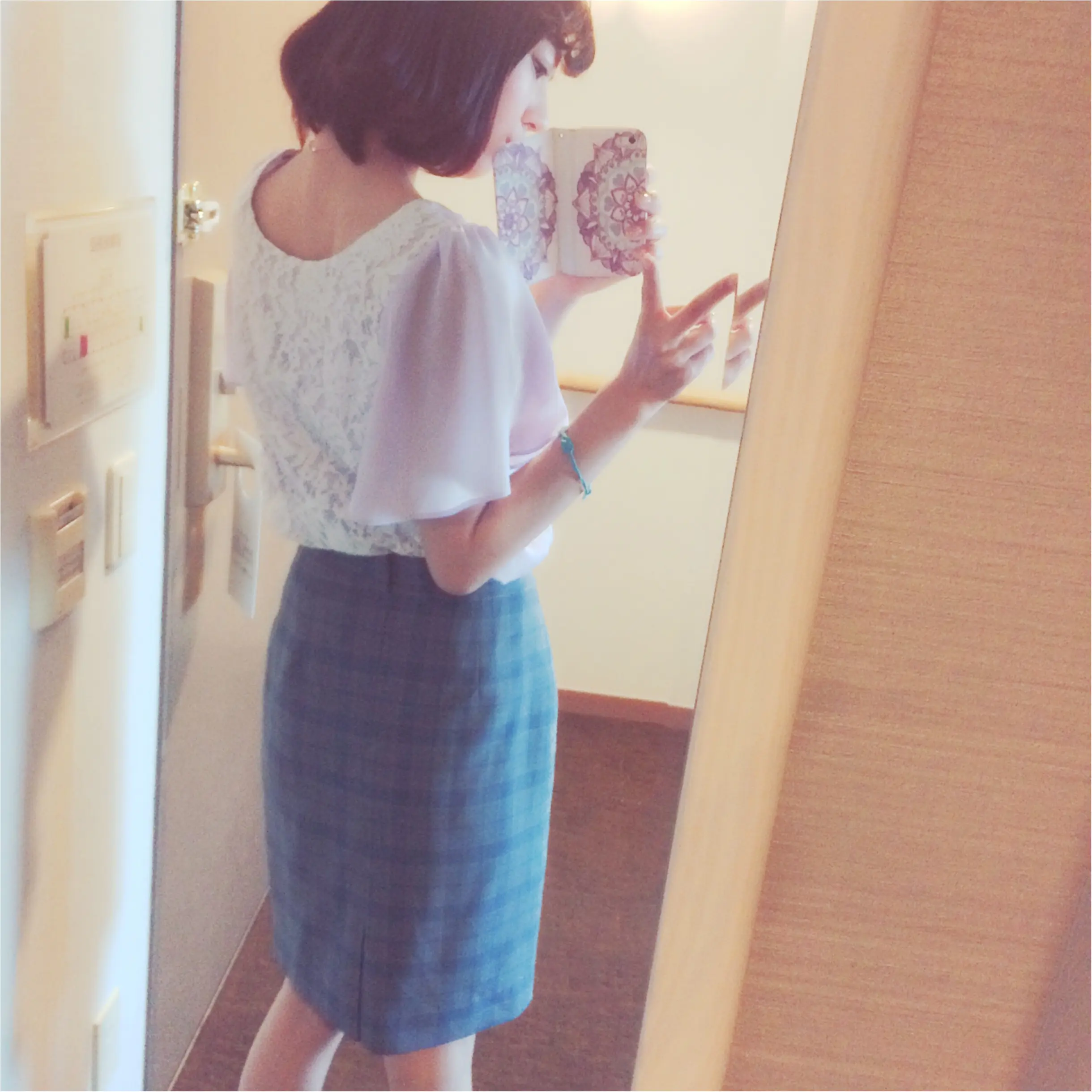 ★スーツでも柔らかい雰囲気に⁉︎淡色スーツコーデ★_9