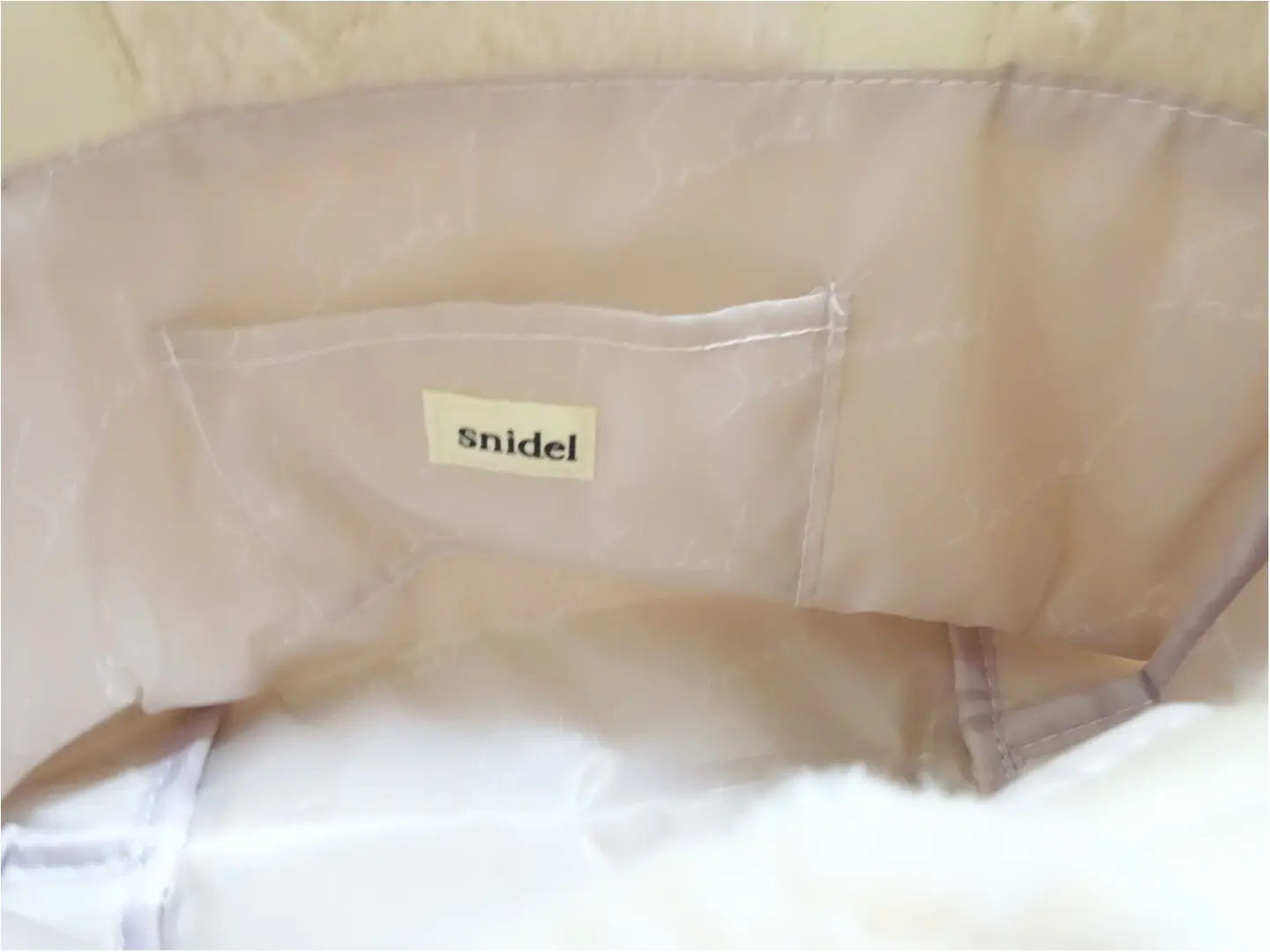 【MORE11月号】snidelエコファートートを一足お先にお試し!私のお気に入りポイントは、ココ!_3