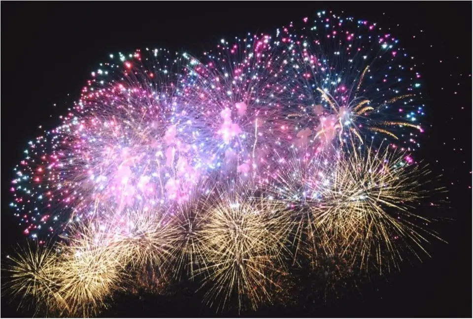 ≪ おすすめ花火情報 ≫ 全国屈指のデザイン花火!山形・赤川花火大会!!_4