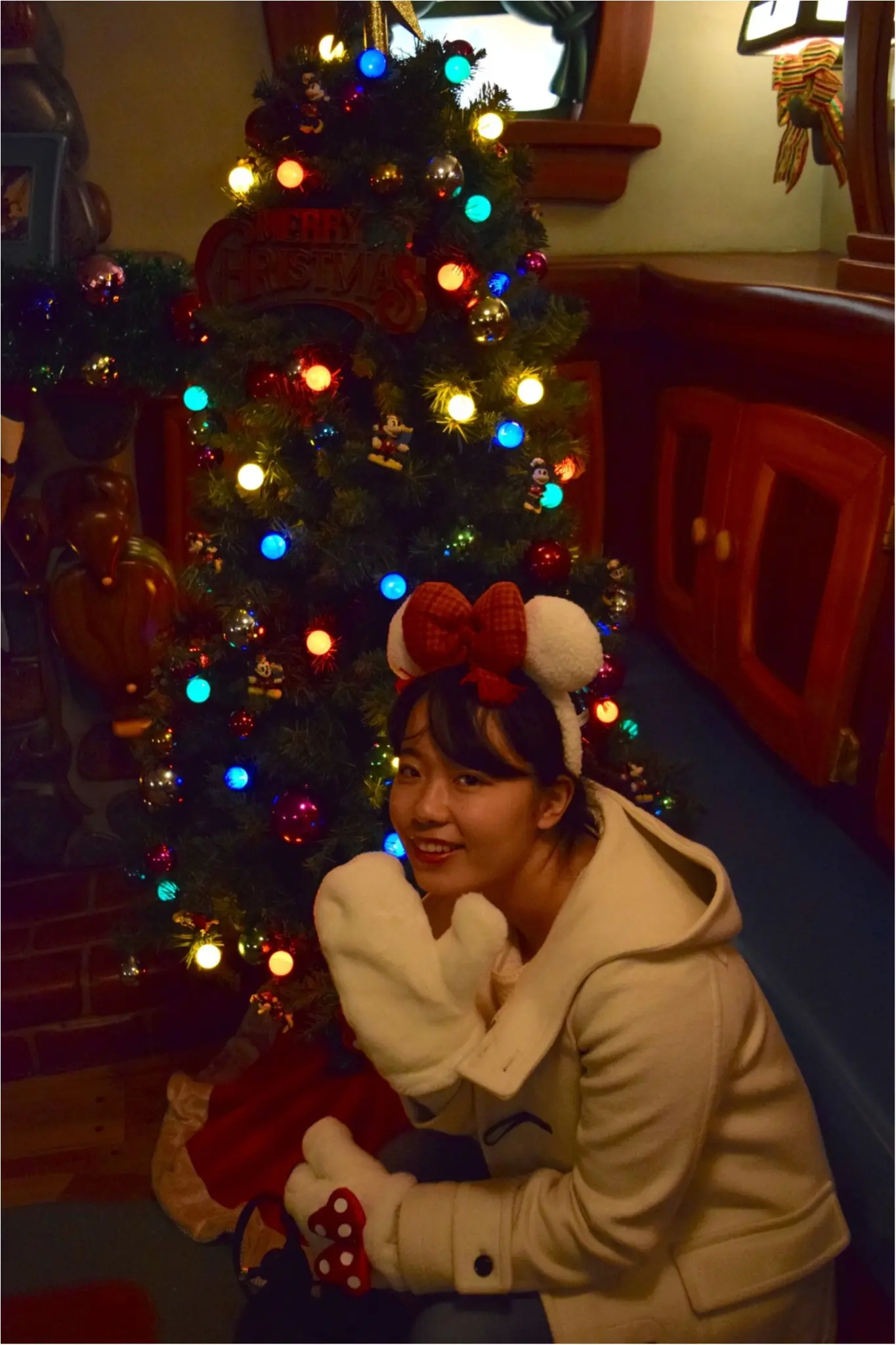 ディズニー 今年のディズニークリスマスはとことん 白コーデ がかわいい理由 3選 クリスマス ファンタジー 東京ディズニーランドの見どころとフォトスポットをご紹介 Moreインフルエンサーズブログ Daily More