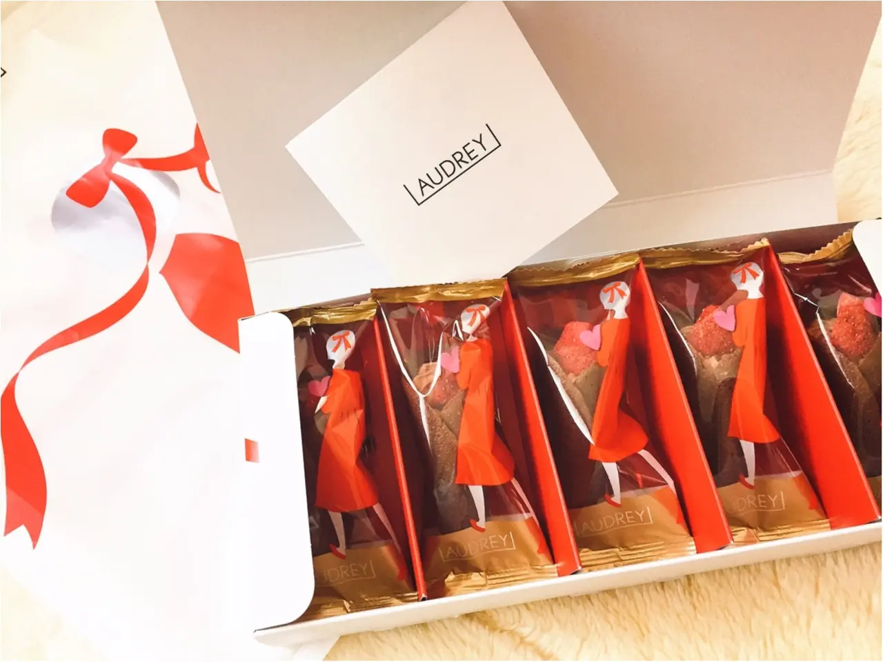 センスのよい友達から素敵なプレゼント!小さなブーケの形をした可愛い焼菓子って?_2