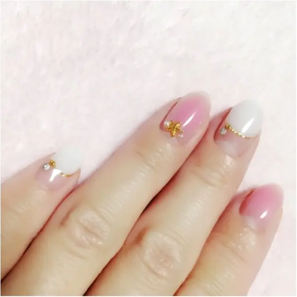 春だけだと思ってない!?♡ひと手間で夏アレンジが出来る❤︎ふんわり可愛いチークネイル♡♡_2