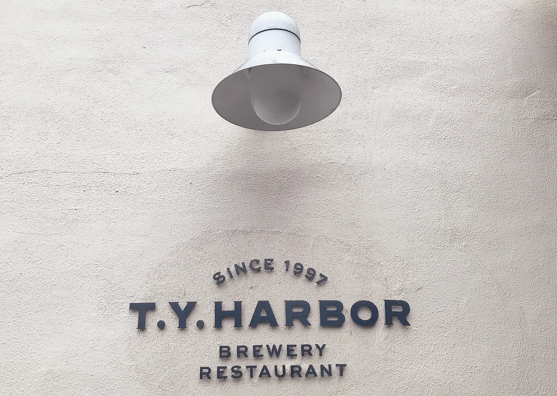 T.Y.HARBOR