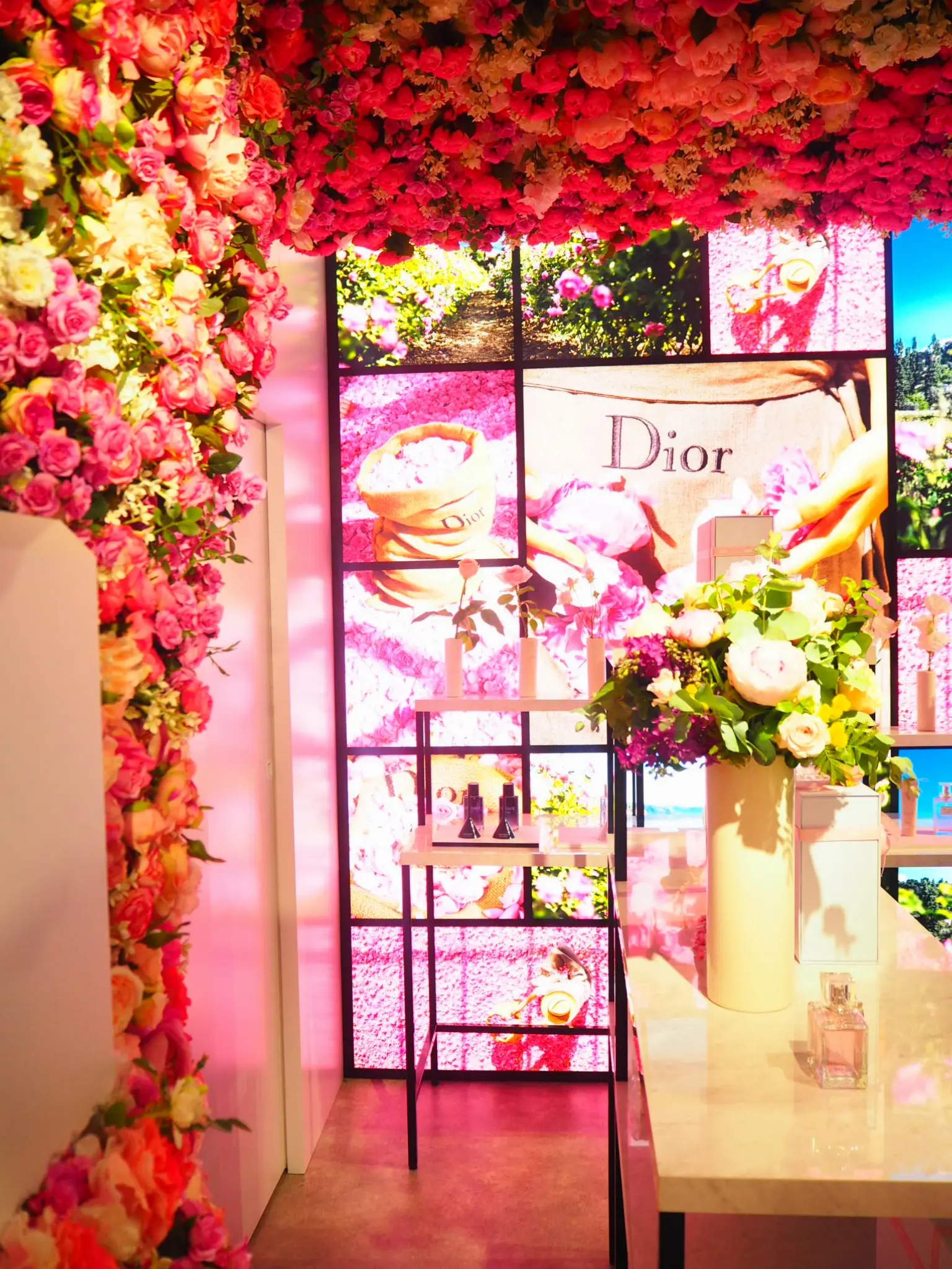 【Dior展示会】LOVE N'ROSES に行ってきました♡ 限定トートバッグもGET♡_6