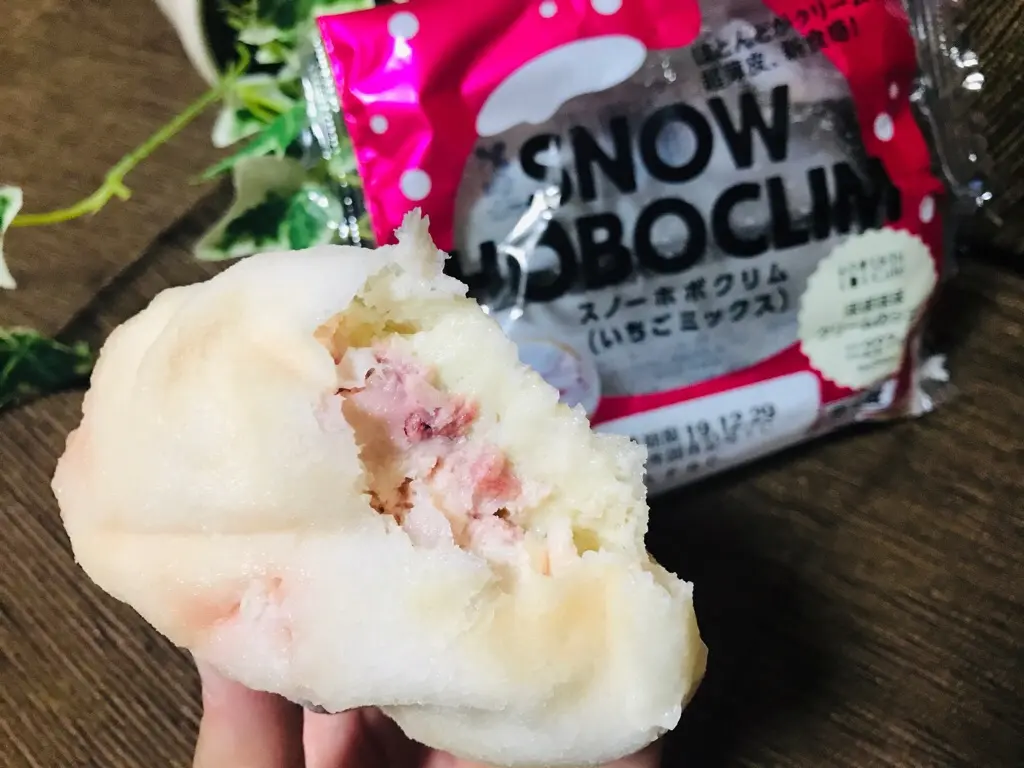 【ローソンスイーツ】あの爆売れ商品が冬季ver《スノーホボクリム》になって新登場♡_3