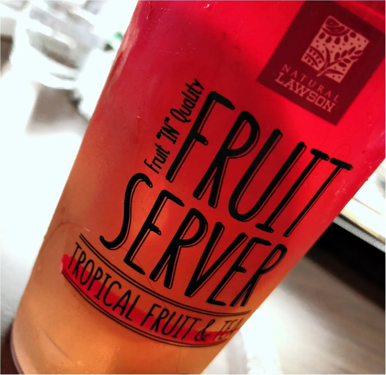 ローソン FRUIT SERVER♡TROPICAL FRUIT&TEA♡コンビニで見つけたtropical drink_2