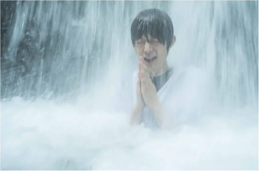 『ちゃまてばこ』ヒット祈願! 佐藤栞里、滝行がクセになる!?【連載オフショット】_4