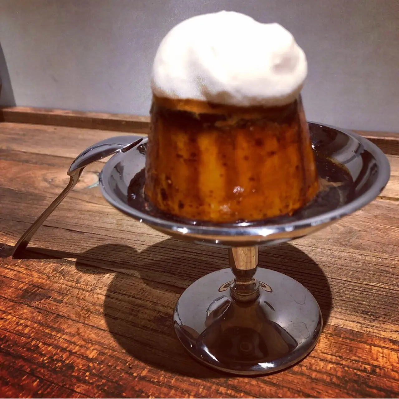 麹町の小さなカフェで食べられる♡レトロなビジュアルがオシャレでおいしいプリン!_2