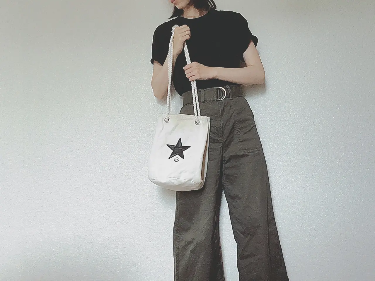 ブラック×カーキ《プチプラ》シンプルコーデ♡_1