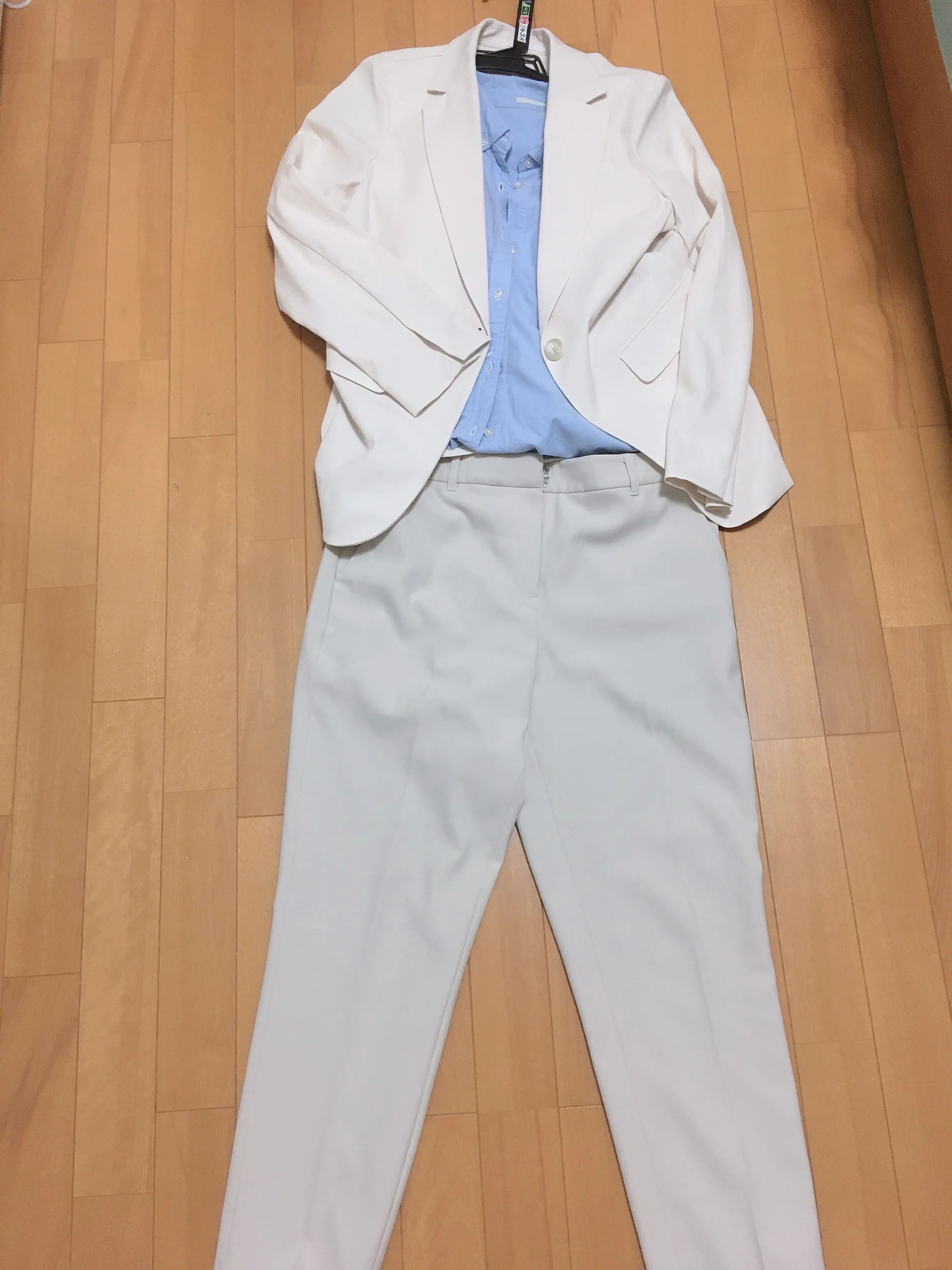 【UNIQLO】着心地◎UVカットリラックスジャケットを新調。_2