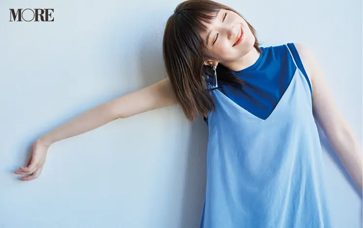 【本田翼がブルーを着たら】メイクのポイントはコレ! ◯◯色を使ってくすみレス顏に♡ _2