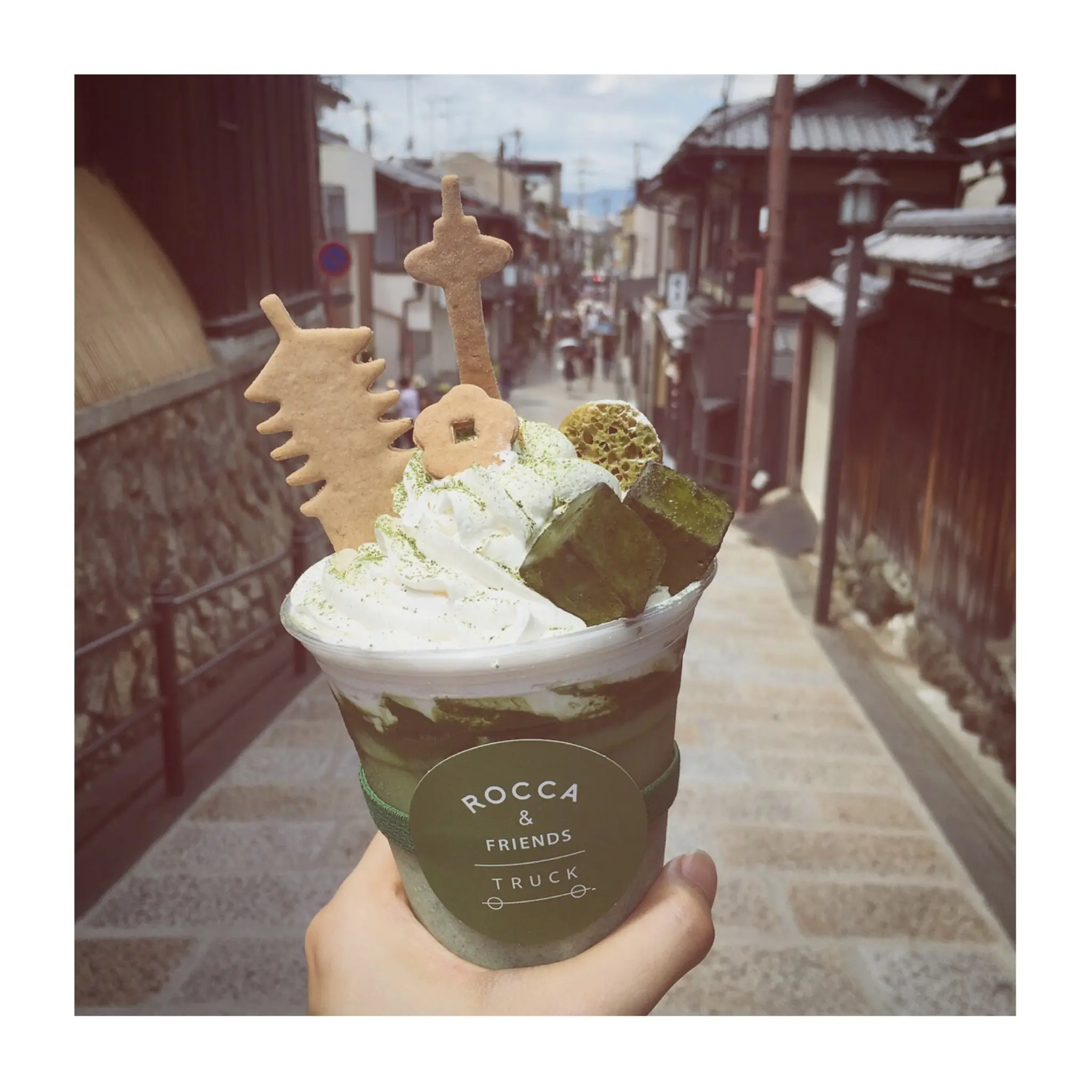 #5【#cafestagram】❤️:《京都》に行ったら絶対飲みたい!ROCCA&FRIENDS TRUCKの抹茶ラテがかわいすぎる◡̈_4