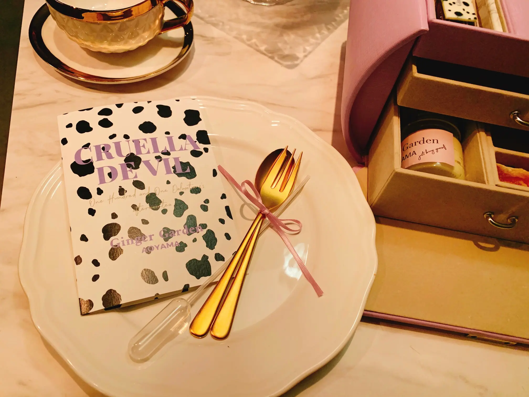 【あの有名店の新作】ラベンダーカラーに包まれる可愛らしい《ナイトアフタヌーンティー》♡_5