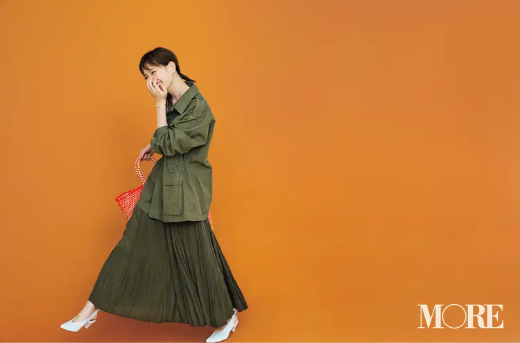 カーキコーデ特集《2019夏》- 20代女子におすすめのトレンドカラーでつくる、女っぽくて大人なカジュアルコーデ_8