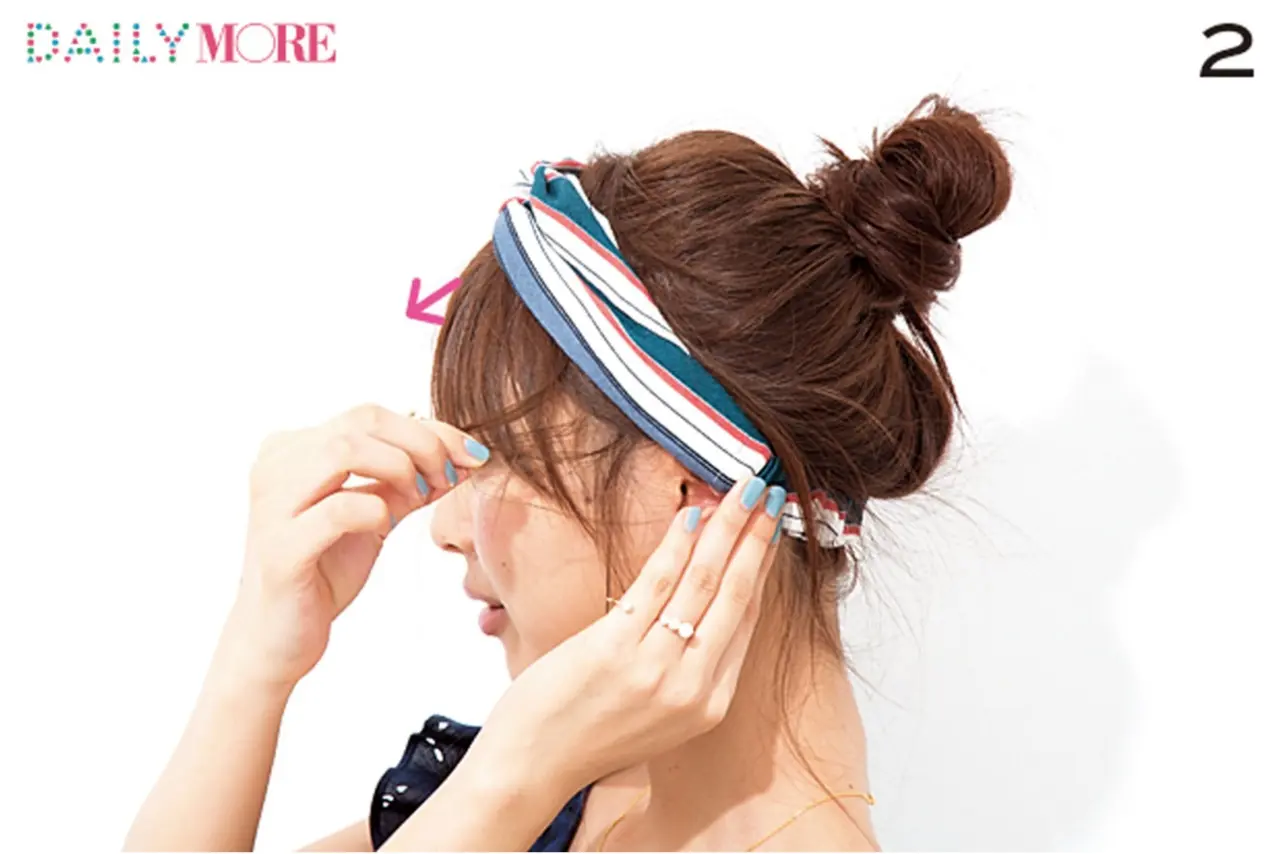顔まわりがぱっと華やか! 「ターバンをつける日」の1分間夏ヘアアレンジ♡_5