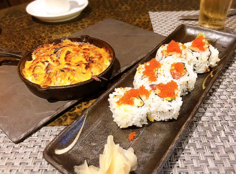 【Hawaii】ハッピーアワーでNYステーキも半額!憧れのラグジュアリーホテルでお得にディナーをいただきました♩_4