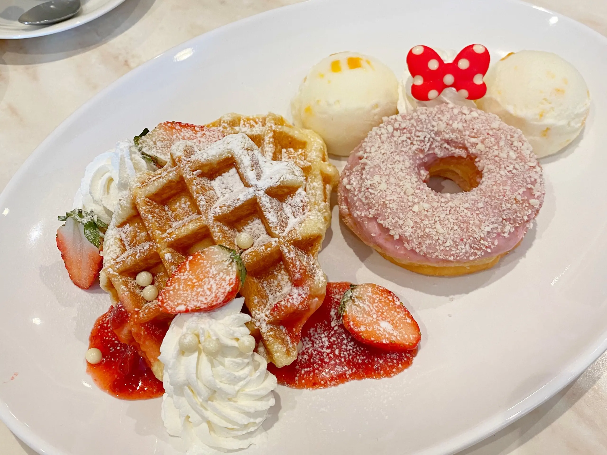 ディズニーランドに行ったら必ず食べたい!可愛すぎる限定スイーツ❤︎_1