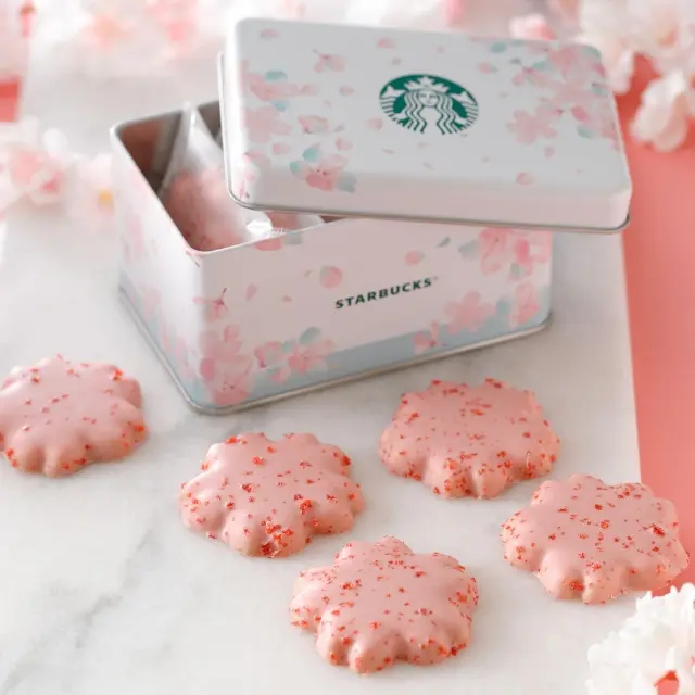 スタバのさくらアイテム。「さくら&ベリー チョコレートクッキー」