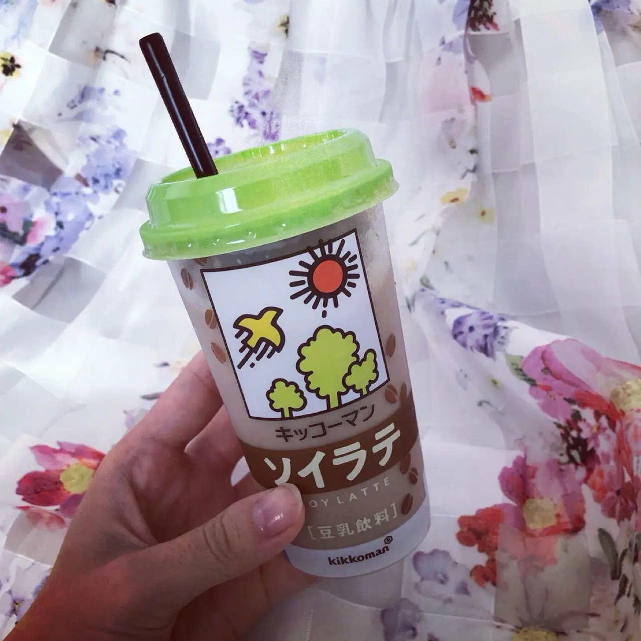 パッケージが目を惹く♡キッコーマン"ソイラテ"&"ソイティー"がオシャレすぎる!_3