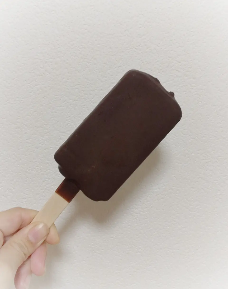 【セブンアイス】CHOCOLATE BARシリーズのアイス二種類を食べ比べ!_6