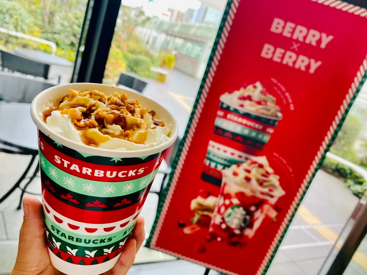 【スタバ速報】ホリデーシーズン到来★今年はフラペだけじゃない!3つの限定ラテに注目♡_3