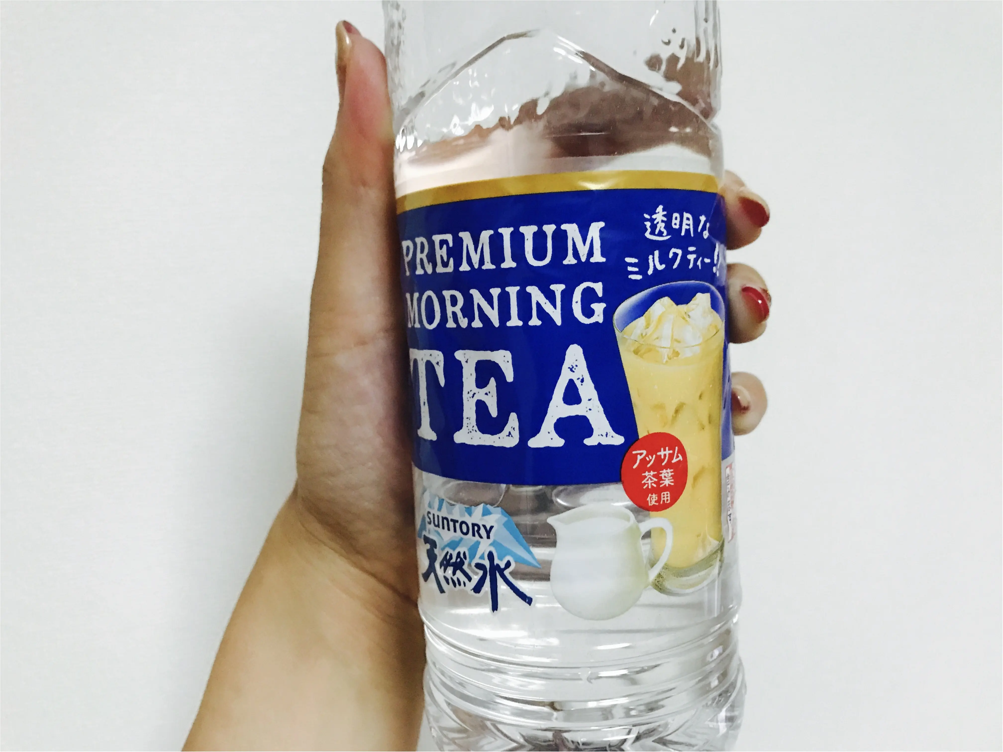 【透明ドリンク】ついにミルクティーまで透明に!!SUNTORYから新発売★_4