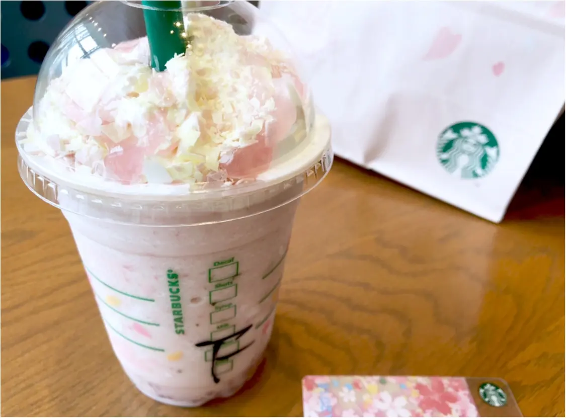 【スタバ】今年も桜の季節がやってきた❤️《さくらストロベリーピンクもちフラペチーノ》は新感覚のおいしさ!_3