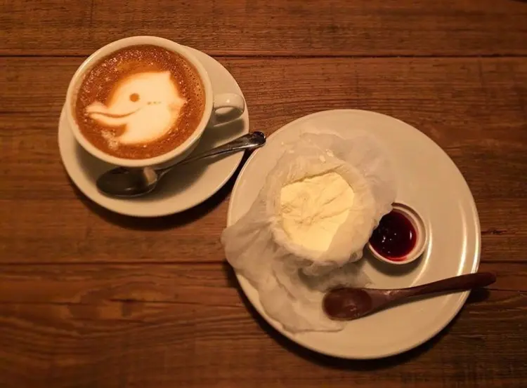 @神戸【センスが光るお洒落カフェ♡】新感覚?!レアチーズケーキがうまい_2