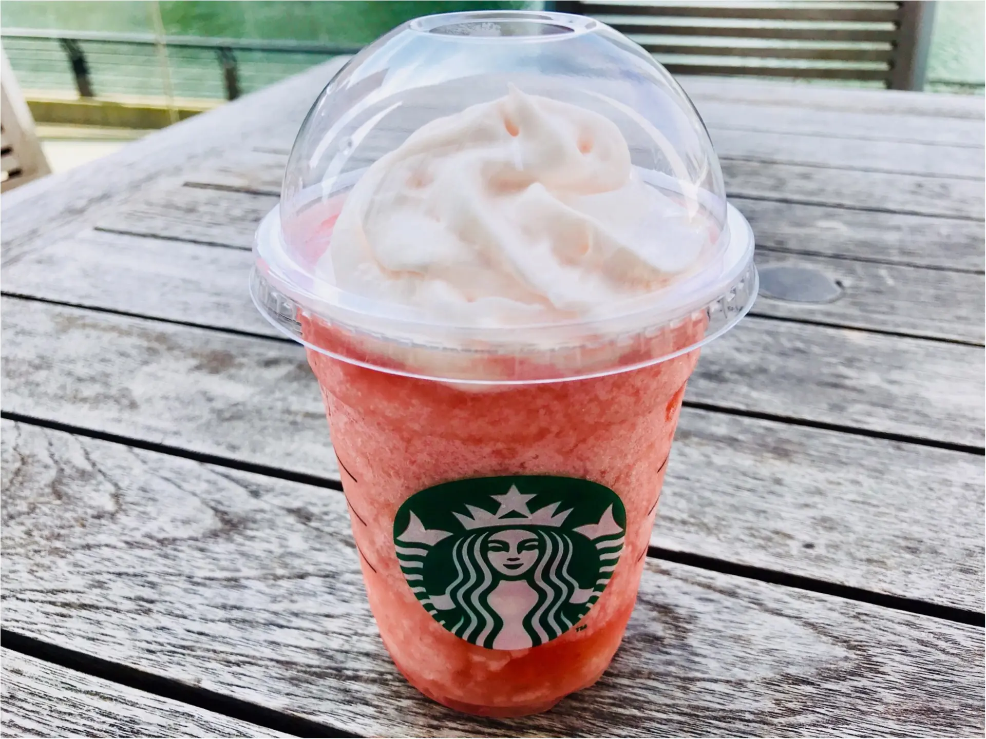 【スタバ新作】奇跡的なカロリーの低さ!桃づくしのフラペチーノがたまらない逸品♡_3