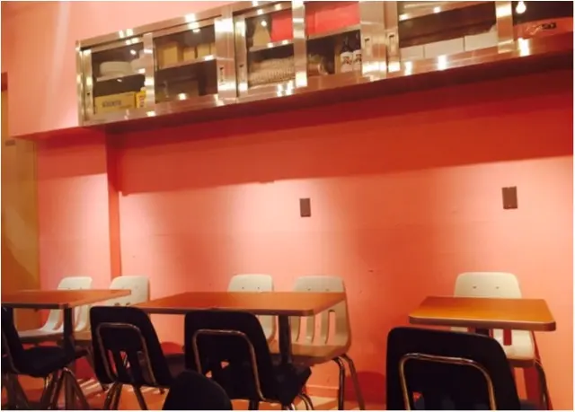 女子ウケ間違いなし。ピンク一色♡かわいすぎる店内で絶品ハンバーガーとミルクシェイクを。_4