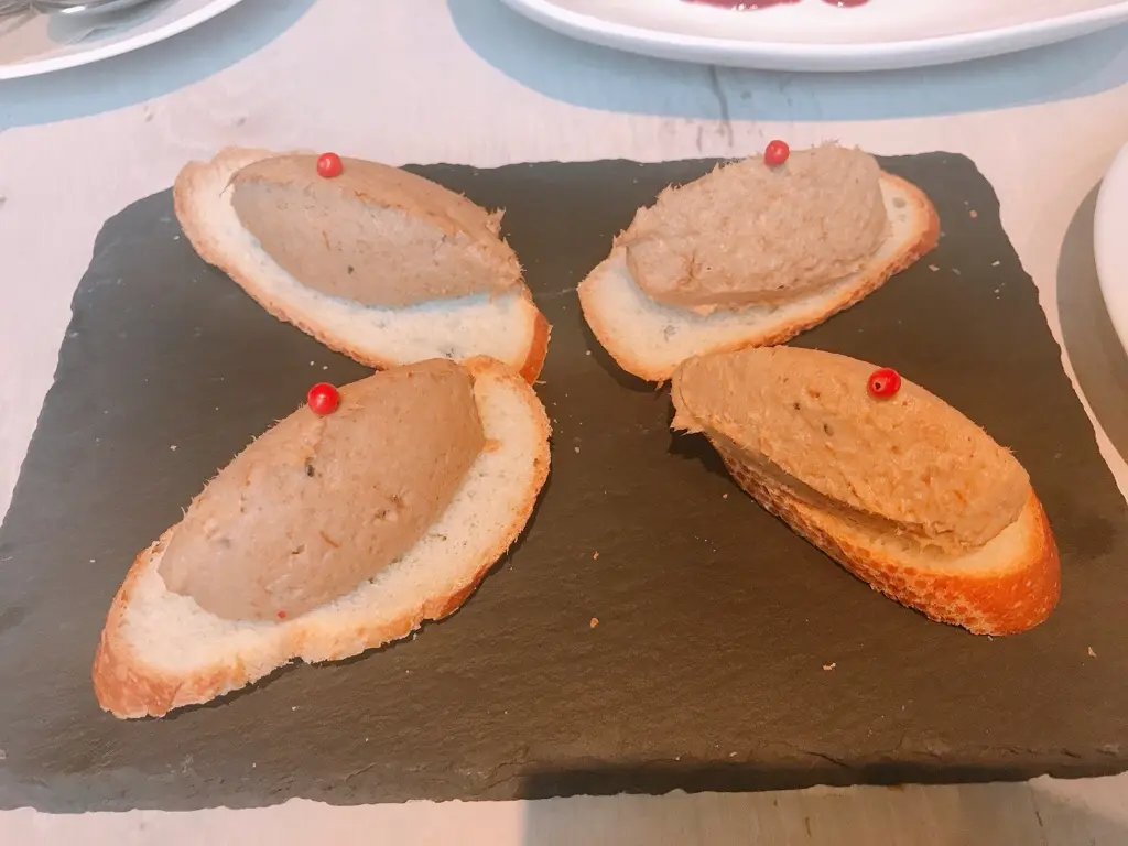 【六本木カフェ】カジュアルフレンチでモアハピ女子会★クリスマスランチがお洒落すぎる♡_5