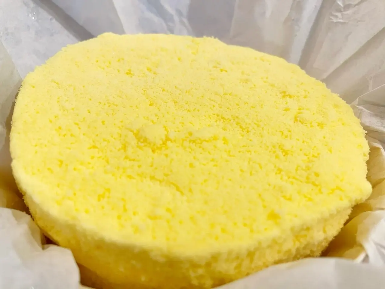 驚くほど滑らかさ。ふわっと溶ける2層チーズケーキ_2