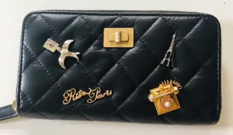 【20代女子の愛用財布】シャネルのRitzモチーフ財布_1