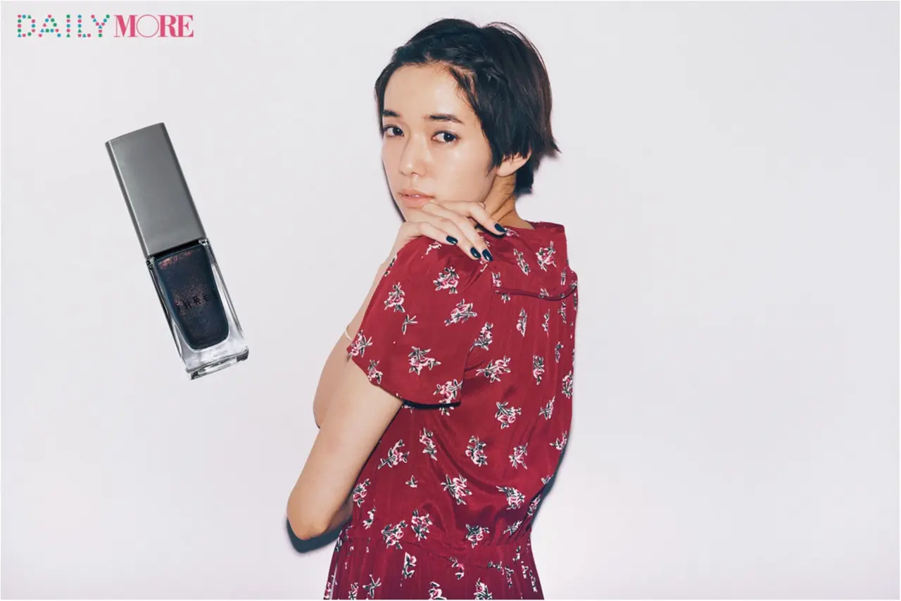 新鮮な指先で夏を満喫♡ ステディブランド『THREE』『RMK』の新色ネイル【8月のおしゃれなネイルの色使い】_1