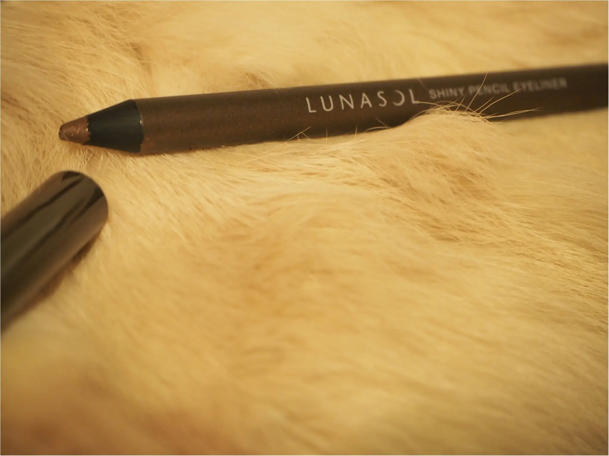 ★クリスマスコフレ「LUNASOL(ルナソル)」がお気に入りすぎてもう手放せない!_3