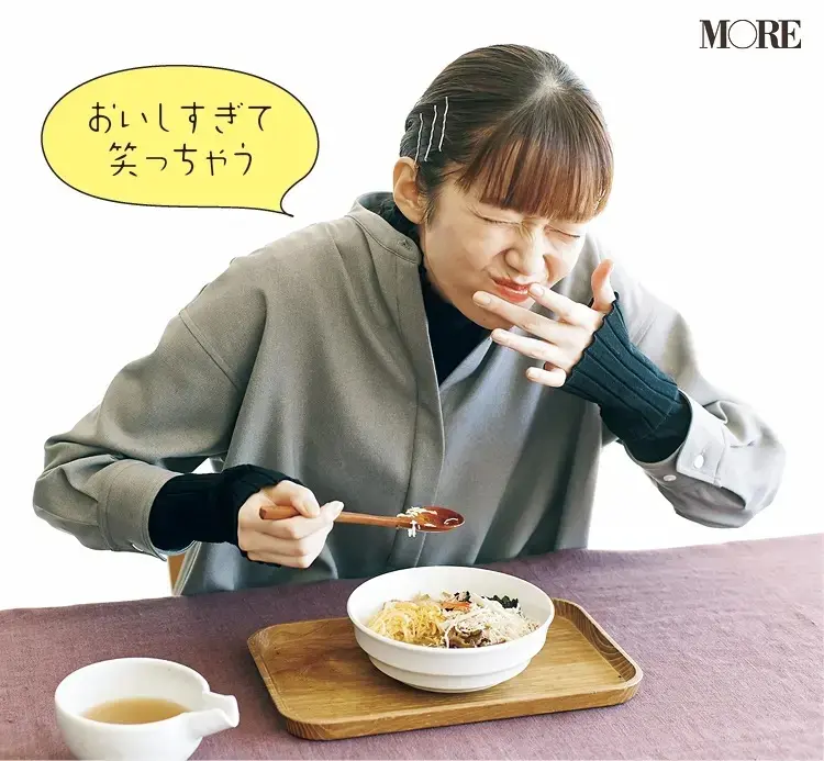 鹿児島県からお取り寄せした鶏飯を食べる佐藤栞里