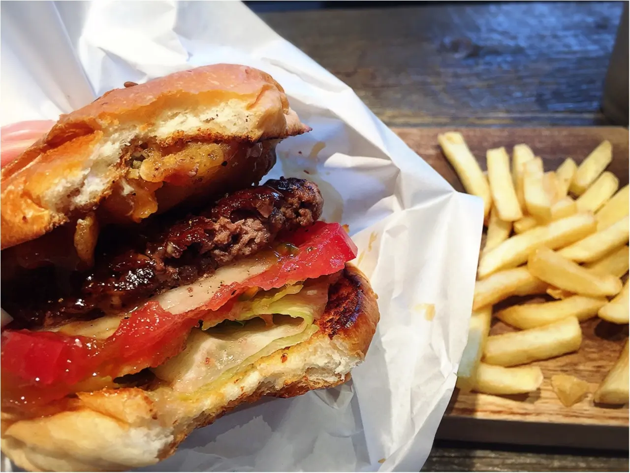 【蔵前カフェ巡り】下町の味『McLean(マクレーン)』の天麩羅バーガーが本当に美味しい!!_4