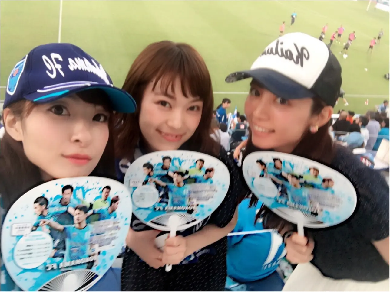 モアハピ女子会で 初めてのサッカー観戦へ 横浜fcがおすすめなワケ Moreインフルエンサーズブログ Daily More